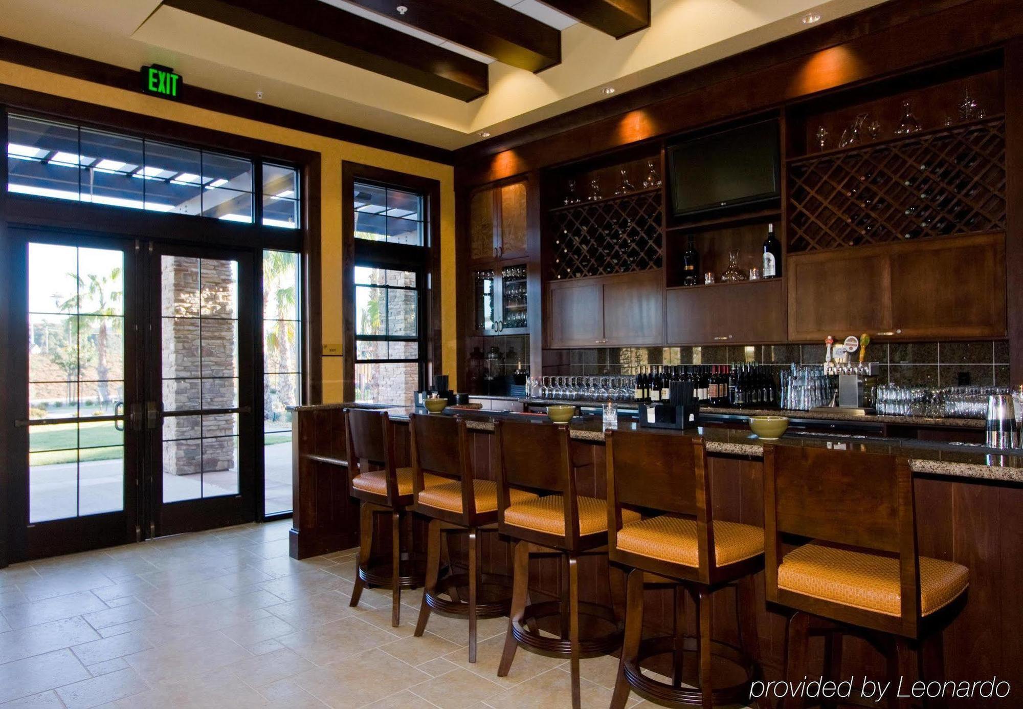 Springhill Suites Napa Valley Экстерьер фото