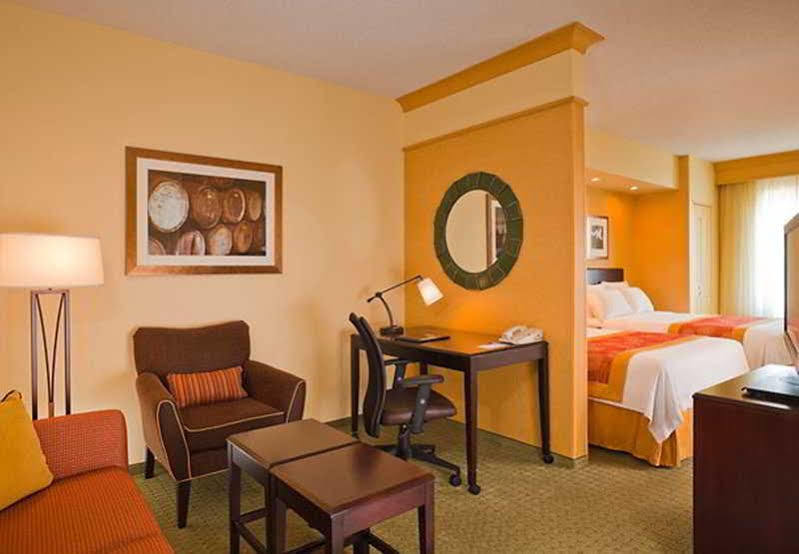 Springhill Suites Napa Valley Экстерьер фото